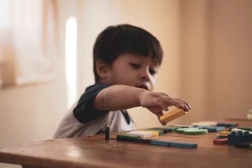 英国Tavistock Centre关于儿童青少年心理治疗的解释